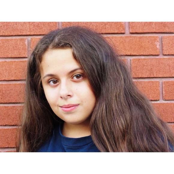 Meet your Posher, Mégane - Picture 1 of 1